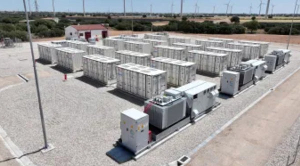 EDP Las Lomillas wind solar storage hybrid project Spain Cuenca 36MW 72MWh BESS grid connection optimization NextGenerationEU IDAE EUR 620k Iberian portfolio analysis 2026