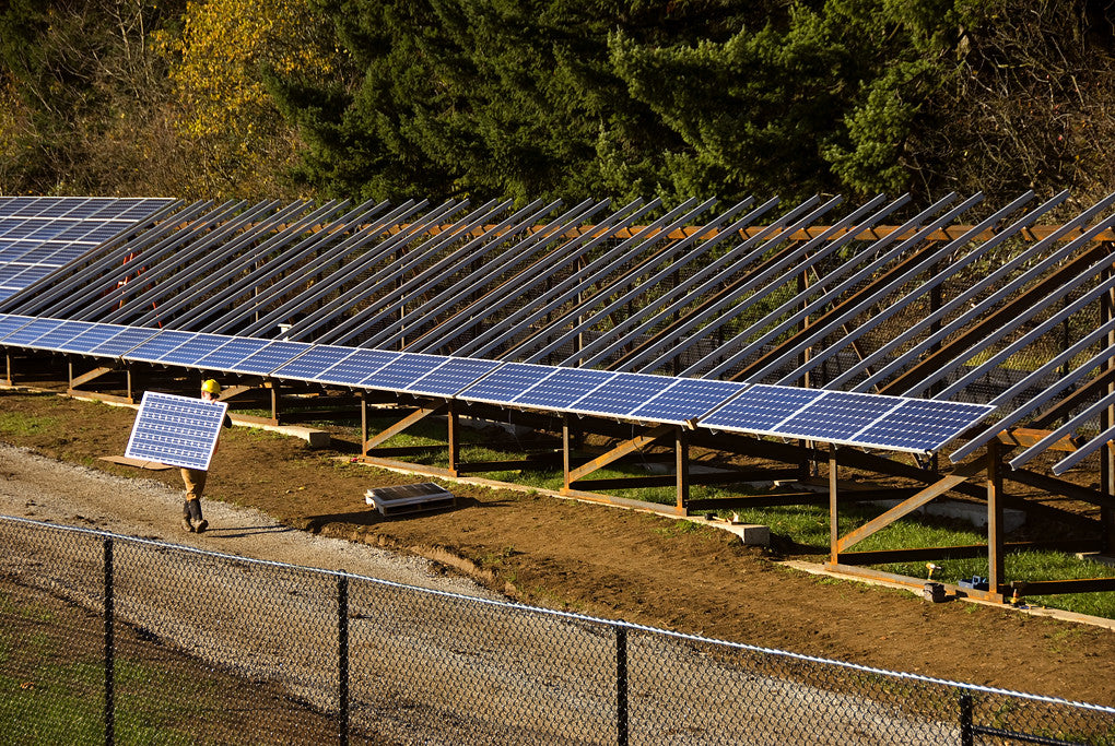 US Utility-Scale Storage Nearly Doubled: What It Means for the Best Home Energy Storage 2026