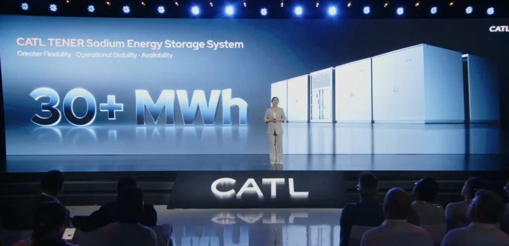 CATL Unveils 30MWh+ Sodium-Ion BESS: 15,000 Cycles and 8-Hour Flexibility in One Container