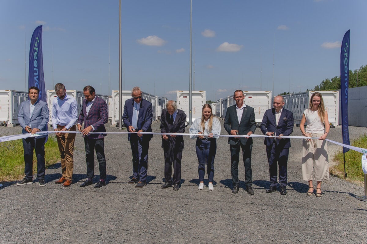 Poland Capacity Market BESS Commissioning Analysis — Greenvolt 200MW/800MWh BYD LFP Entrix AI Optimization De-rating Factor Future 2026