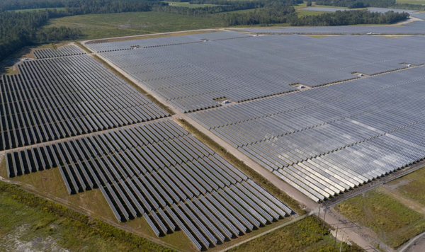 Nadara EUR 1.2 billion cross-border refinancing 47 assets 1.5GW seven European countries JPMorgan infrastructure storage expansion hybrid projects analysis 2026