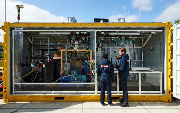 Elestor hydrogen-iron flow battery HIFB technology 75% round-trip efficiency EUR 15/kWh system CAPEX 0.02 EUR/kWh LCOS long duration energy storage Netherlands Bonaire green hydrogen Egypt non-lithium flow battery analysis 2026