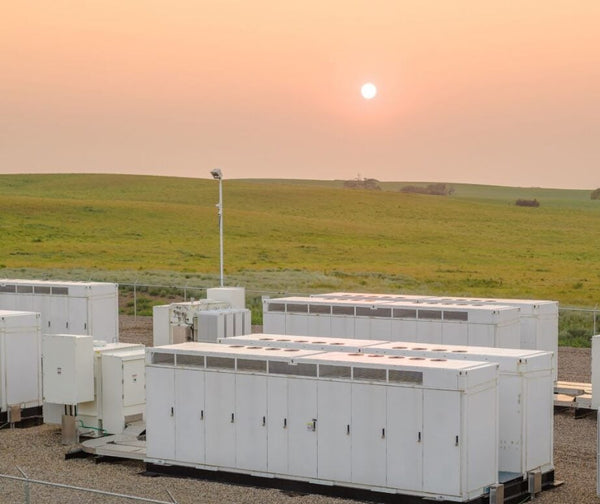 Energy storage industry analysis featured image - article 3