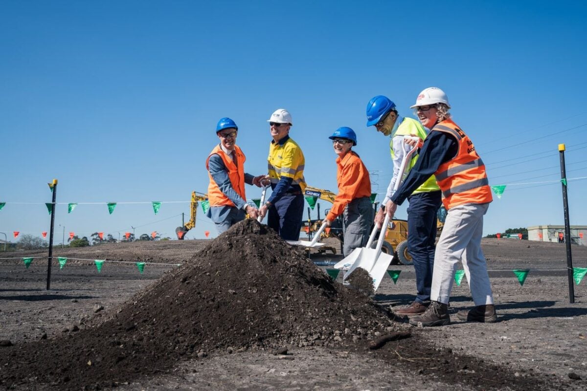 Ausgrid Steel River East 400MWh BESS Analysis — Hunter REZ Grid-Scale Storage Coal Retirement Impact 2026