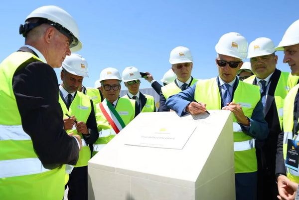 European LFP battery gigafactory manufacturing Eni Storage Hithium Italy Spain supply chain resilience NZIA localization featured image